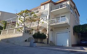 Apartments Sara